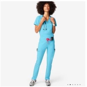 Figs Scrubs Neon Blue set- XXS Yola and Casma